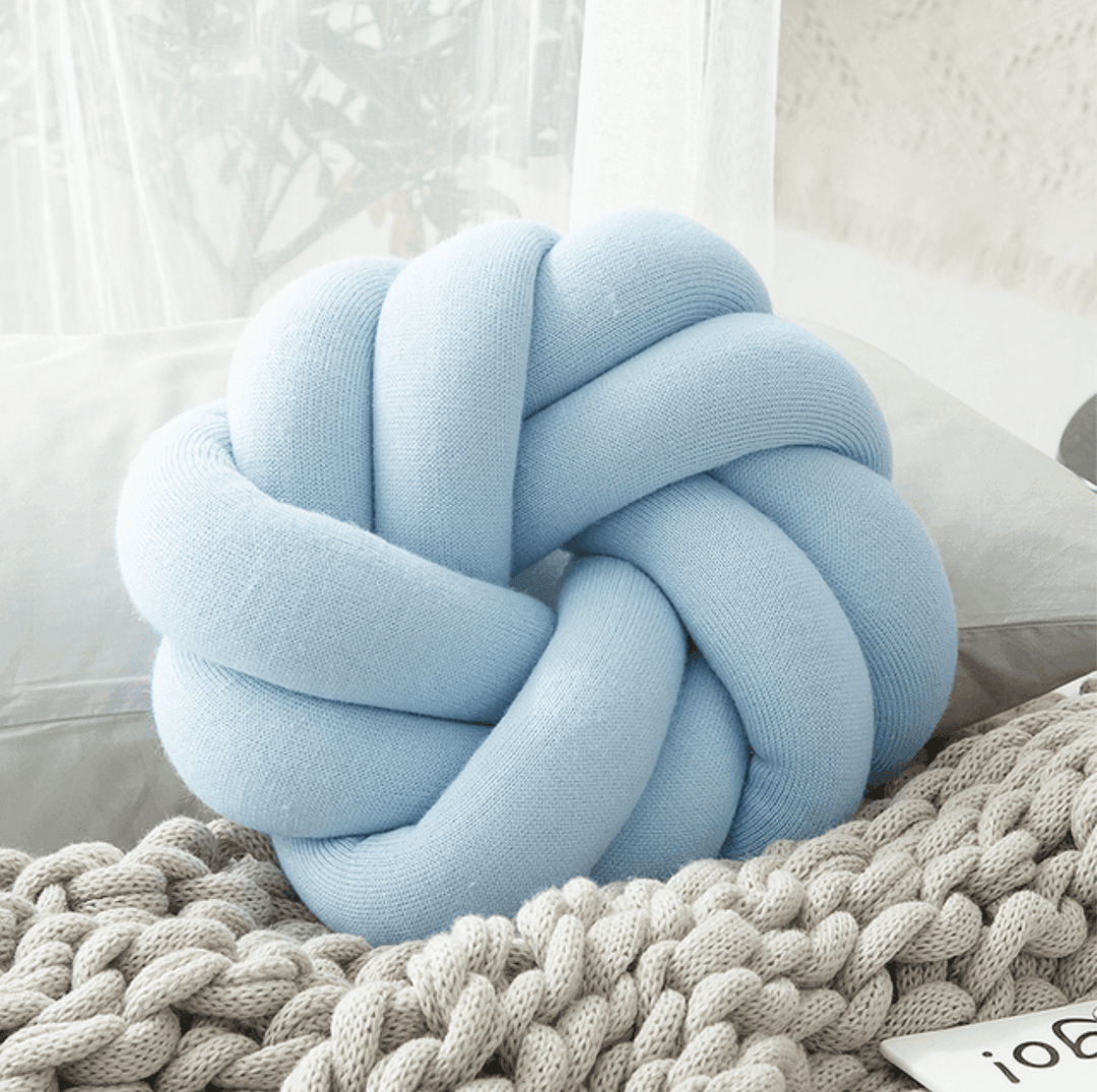 Lisslune | Creative Cotton Knot Ball Pillow