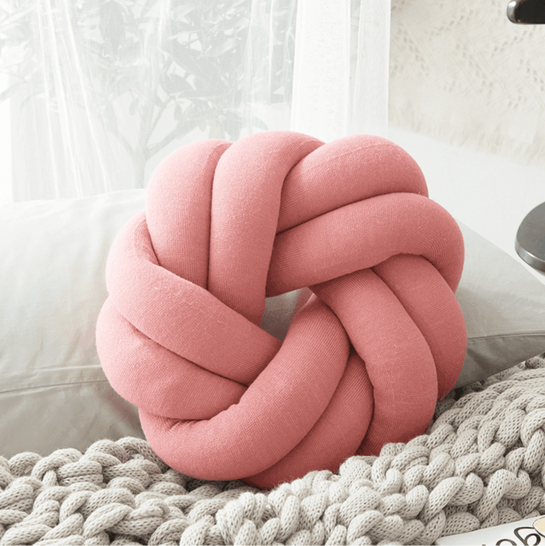 Lisslune | Creative Cotton Knot Ball Pillow