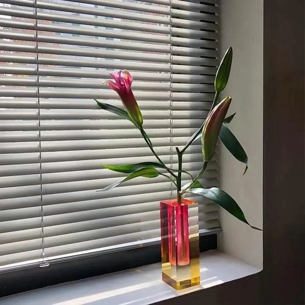 Lisslune | LumiBloom - Gradient Crystal Flower Vases