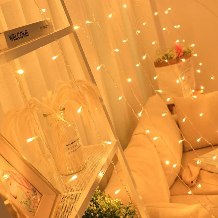 Lisslune | Curtain Christmas Lights 8 Modes Control - Remote Control Christmas Decorative Hanging String Lights