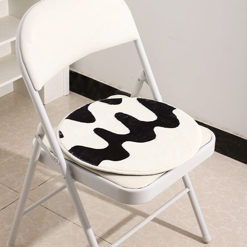 Lisslune | Curvy Checker Mini Tufted Carpet