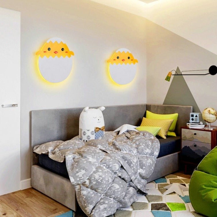 Lisslune | CluckShine - Sweet Chick Bed Lamp