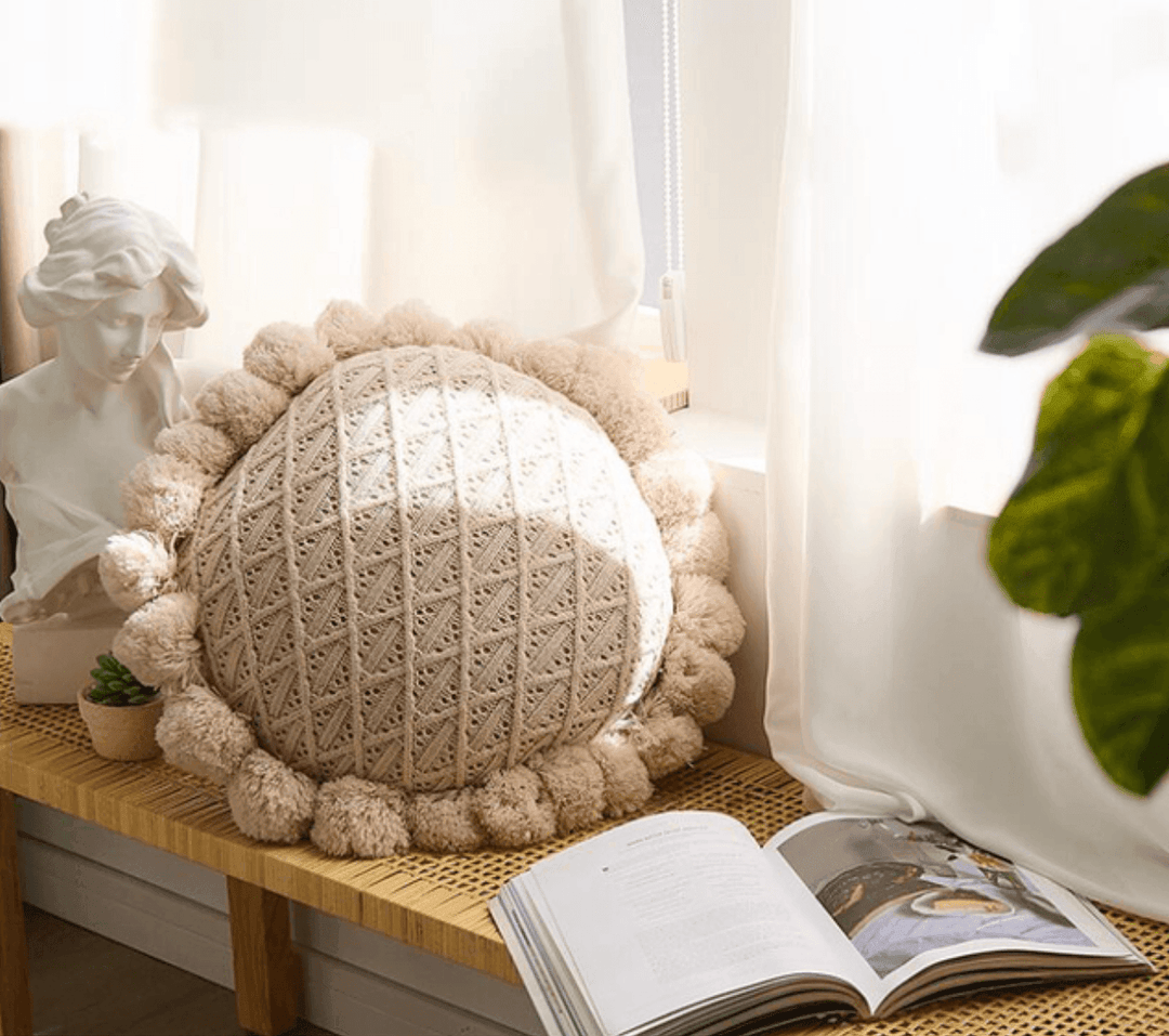 Lisslune | Sweet Pom Pom Tassel Round Cushion