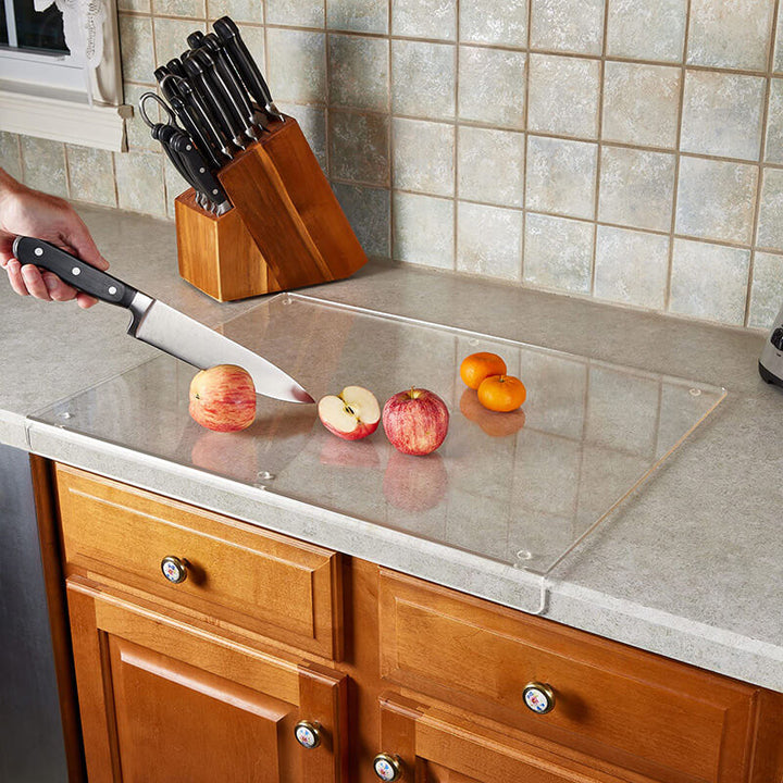 Lisslune | SafeCut – durable and hygienic cutting board