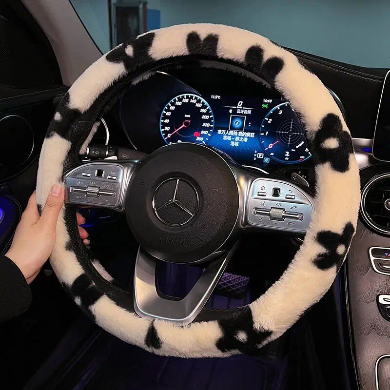 Lisslune | Plush Winter Steering Wheel Cover
