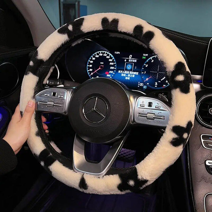 Lisslune | Plush Winter Steering Wheel Cover