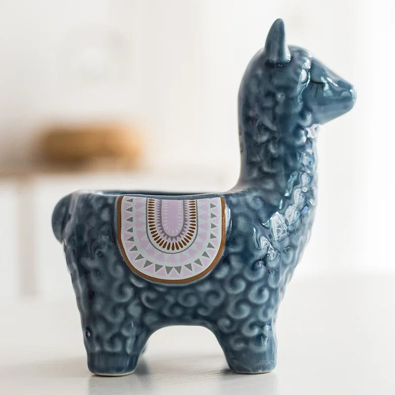 Lisslune | AlpacaSprout - Beautiful alpaca succulent pot for your room