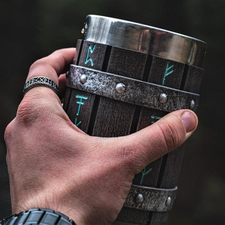 Lisslune | Nordic Rune Beer tankard