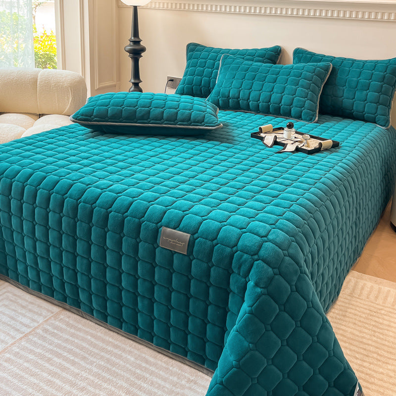Lisslune | Modern Soft Throw Blanket with Square Texture – Stylish Fluffy Bed & Sofa Cover