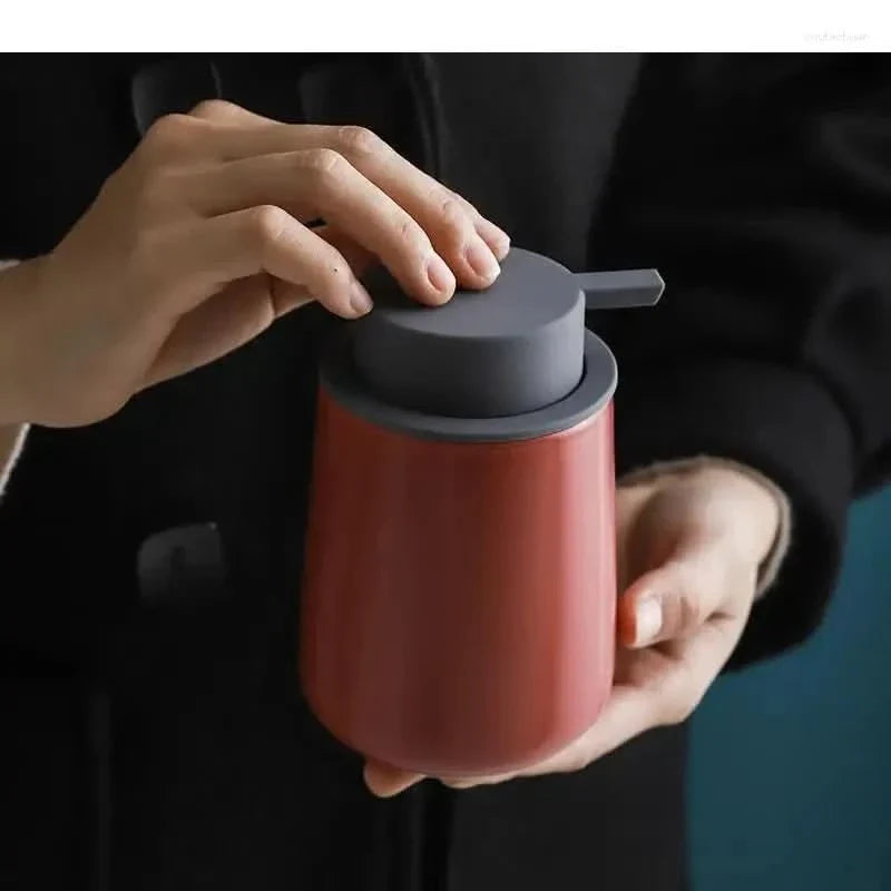 Lisslune | Rova - Stylish Dispenser