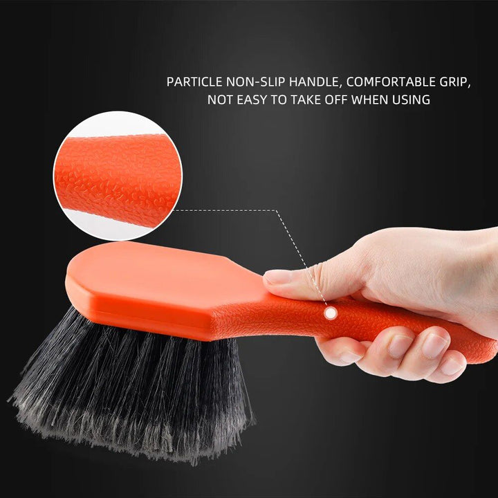 Lisslune | Simple Wheel Cleaning Brush with Soft Bristles and Ergonomic Handle