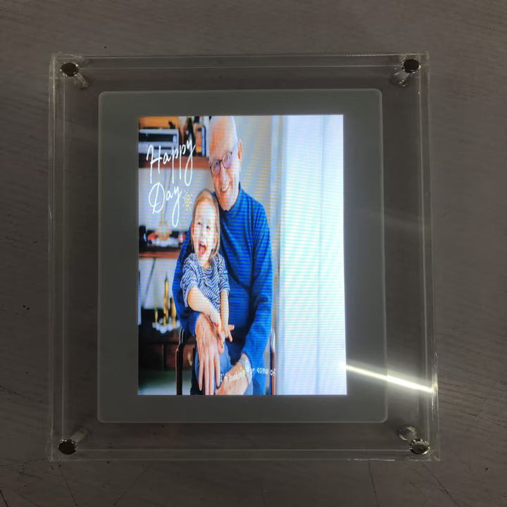 Lisslune | Digital Motion Video Frame – Perfect for Showcasing Videos and Photos with Movement