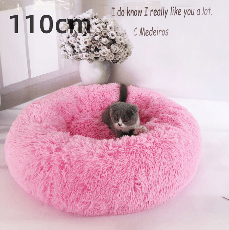 Lisslune | CozyNest | Winter Dog Bed | Luxe Comfort | Sustainable and Stylish