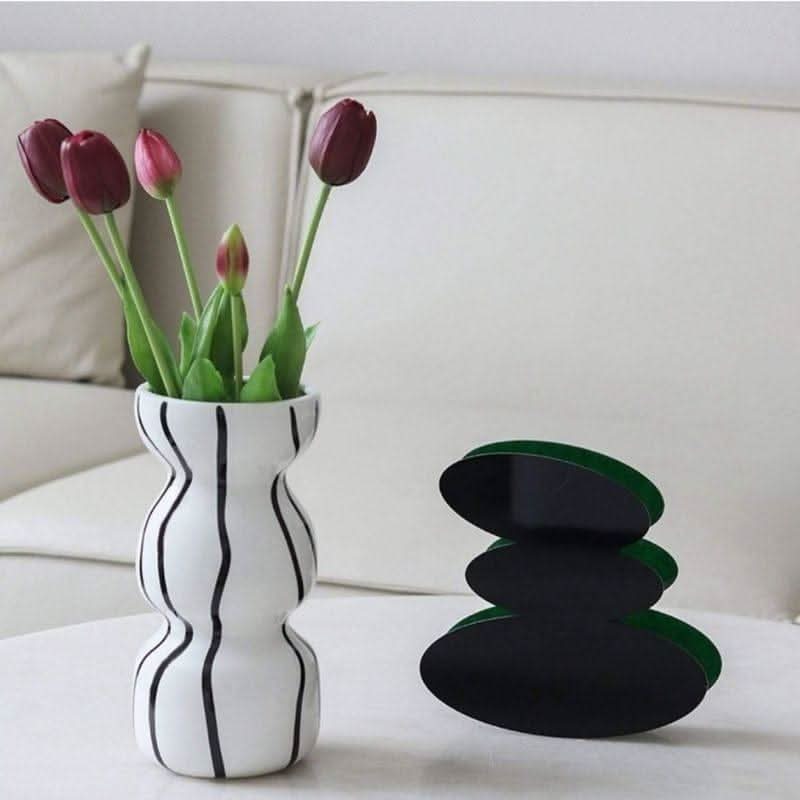 Lisslune | HANAMI – Elegant ceramic vase for stylish spaces