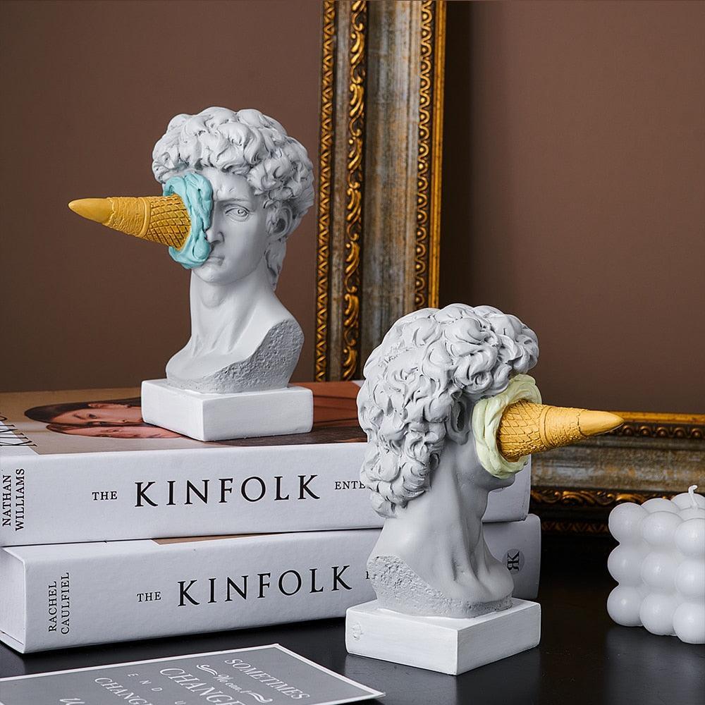 Lisslune | Frendorf Figure Face Ice Cream Art Sculpture