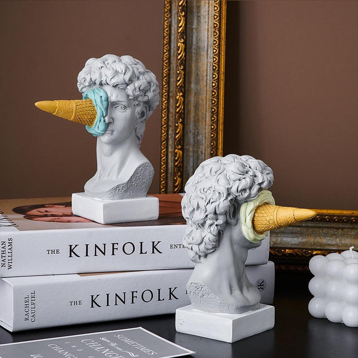 Lisslune | Frendorf Figure Face Ice Cream Art Sculpture