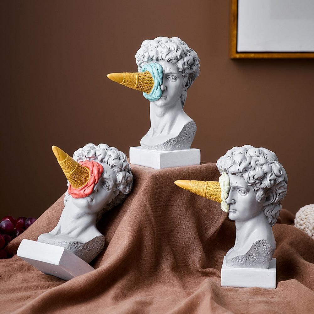 Lisslune | Frendorf Figure Face Ice Cream Art Sculpture