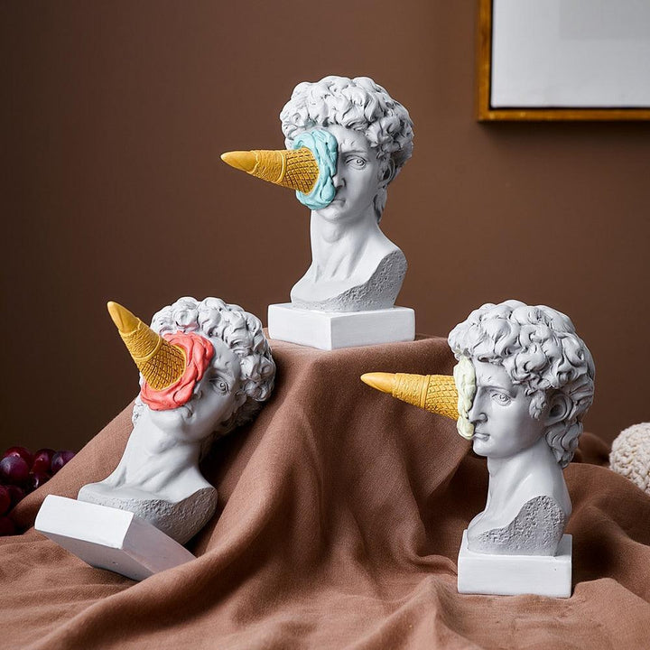 Lisslune | Frendorf Figure Face Ice Cream Art Sculpture
