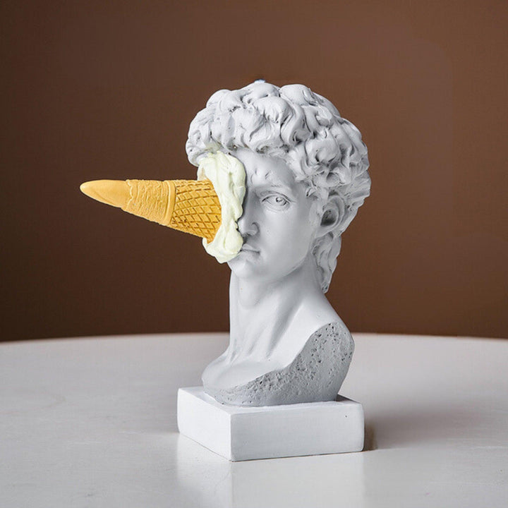 Lisslune | Frendorf Figure Face Ice Cream Art Sculpture