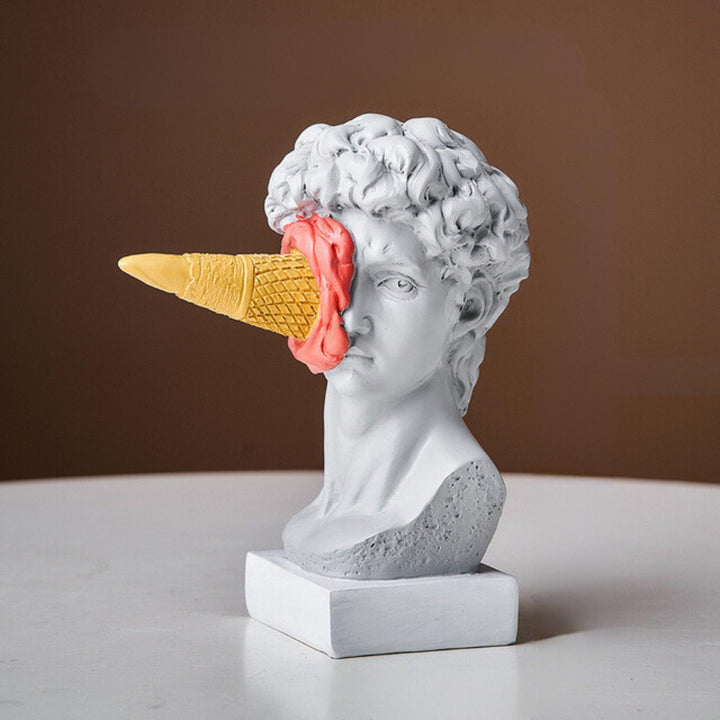 Lisslune | Frendorf Figure Face Ice Cream Art Sculpture