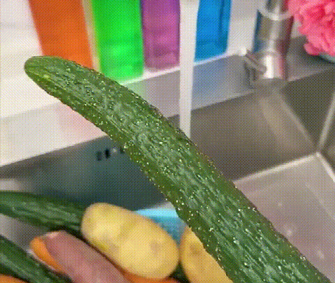 Lisslune | Fruit and Vegetable Cleaning Brush