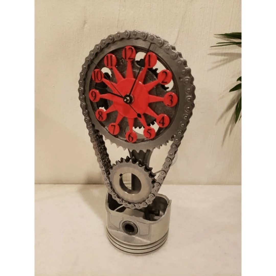 Lisslune | The Gear Clock