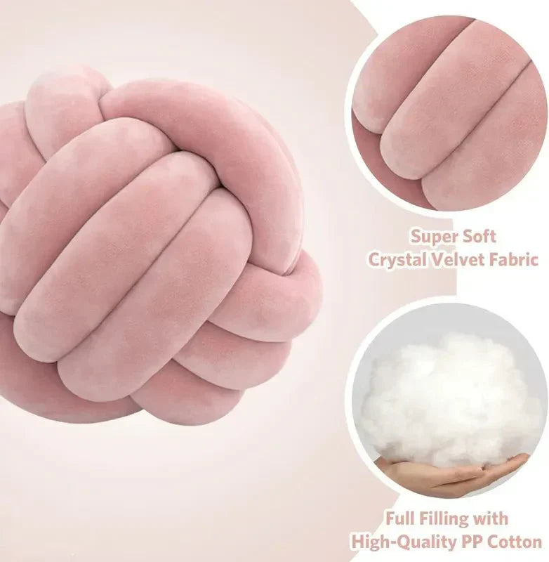 Lisslune | Decorative knotted suede-look ball soft cushion