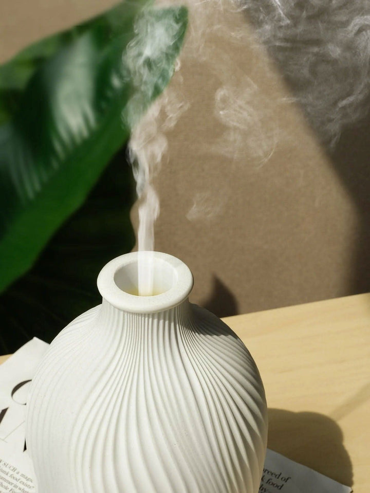 Lisslune | Boho Vase Essential Oil Humidifier – Polyresin Ultrasonic Diffuser