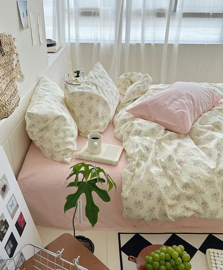 Rynx Pink Camellia Garden Bedding Set