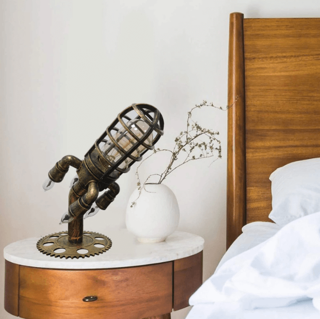 Lisslune | VINTAGE STEAMPUNK ROCKLAMP