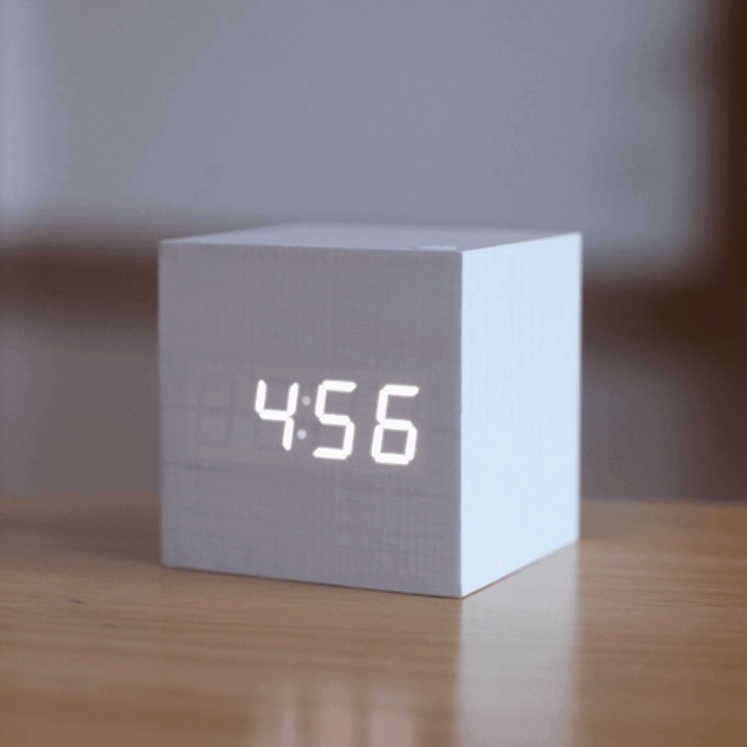 Lisslune | Digital Wood LED Clock