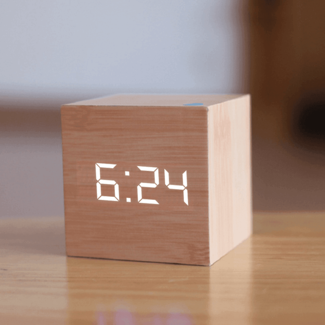 Lisslune | Digital Wood LED Clock