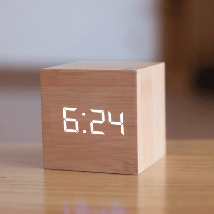 Lisslune | Digital Wood LED Clock