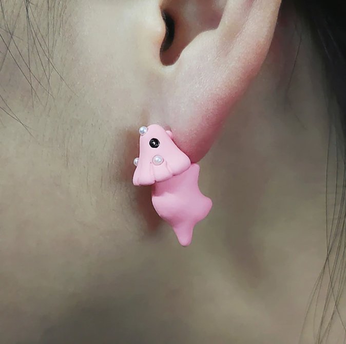 Lisslune | Cute Biting Animal Earrings (1 Pair)