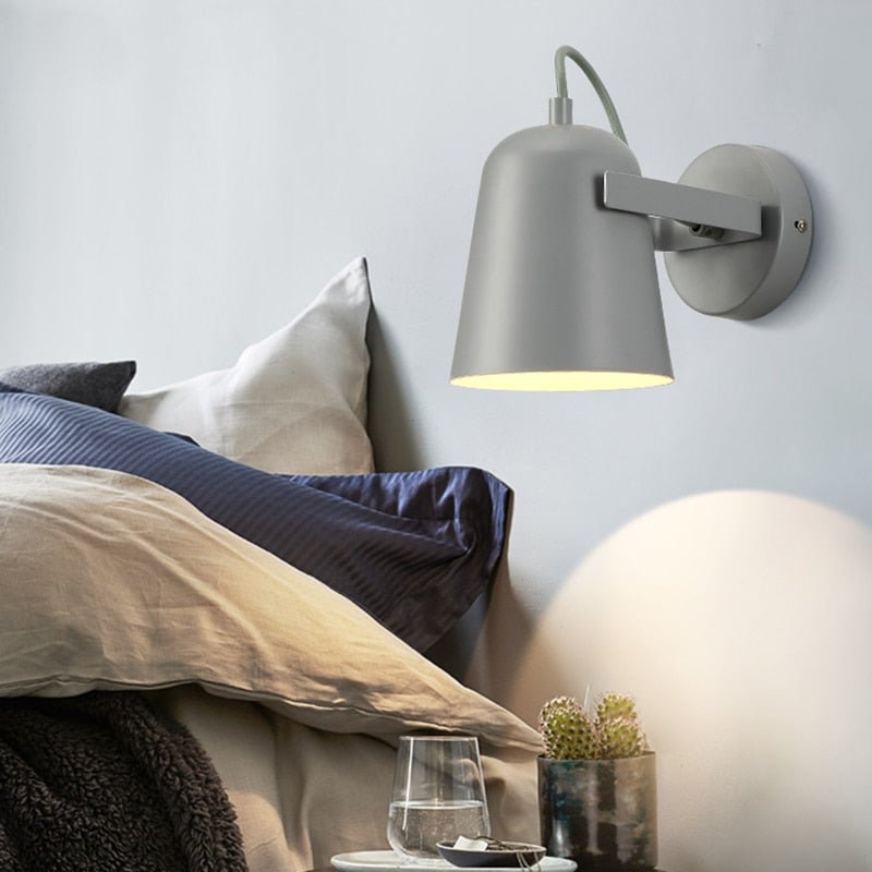 Lisslune | CalmBeam - Sleek Bedroom Light