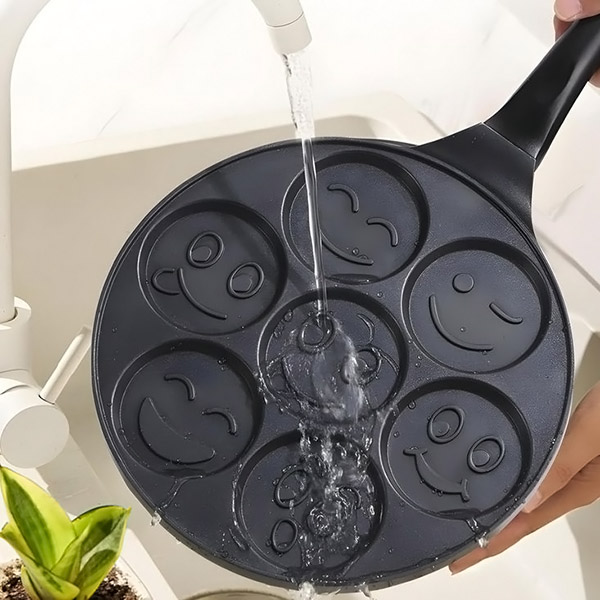 Lisslune | Smiley Pancake PanFun Breakfast for Kids & Adults