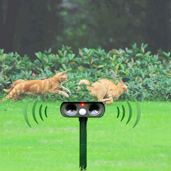 Lisslune | Solar Powered Ultrasonic Animal Repellent