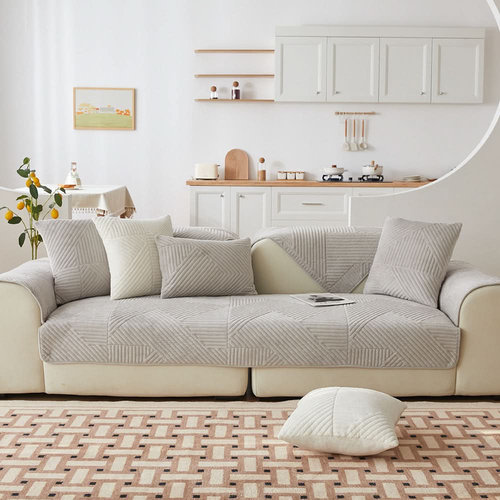 Lisslune | PlushGrip – Non-slip plush sofa cover