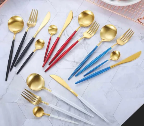 Lisslune | LUXURIOUS STAINLESS STEEL 24-PIECE GOLD-SILVER CUTLERY SET