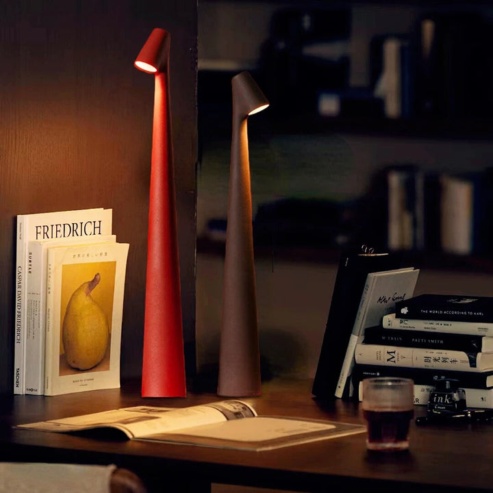 Lisslune | Light Master | Rechargeable Table Lamp | Stylish and Functional | Sustainable | Mood Lighting