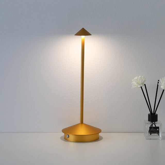 Lisslune | LumaGlow Dining Lamp - elegant lighting for a cozy atmosphere