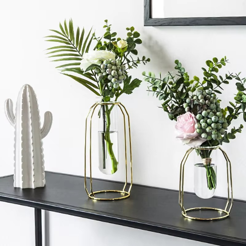 Lisslune | Clear Elegance Glass Vase – Elegant Base for Stylish Flower Arrangements