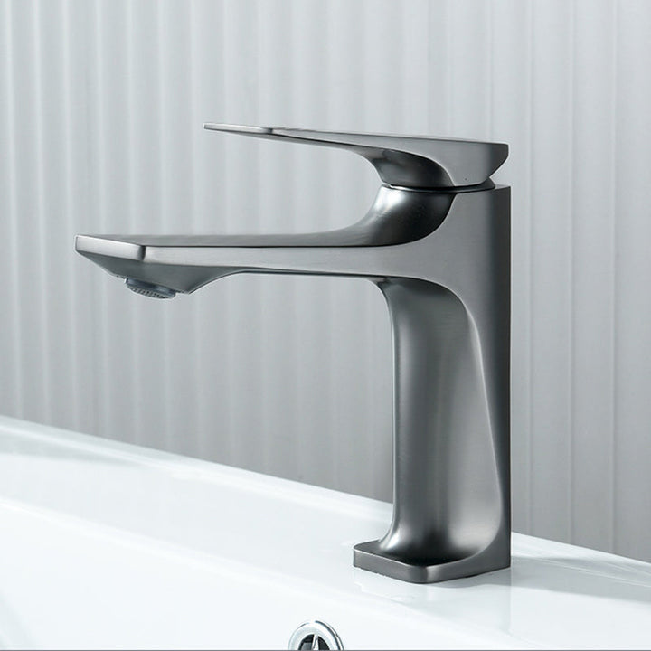 Lisslune | EleganceTap | Modern basin mixer