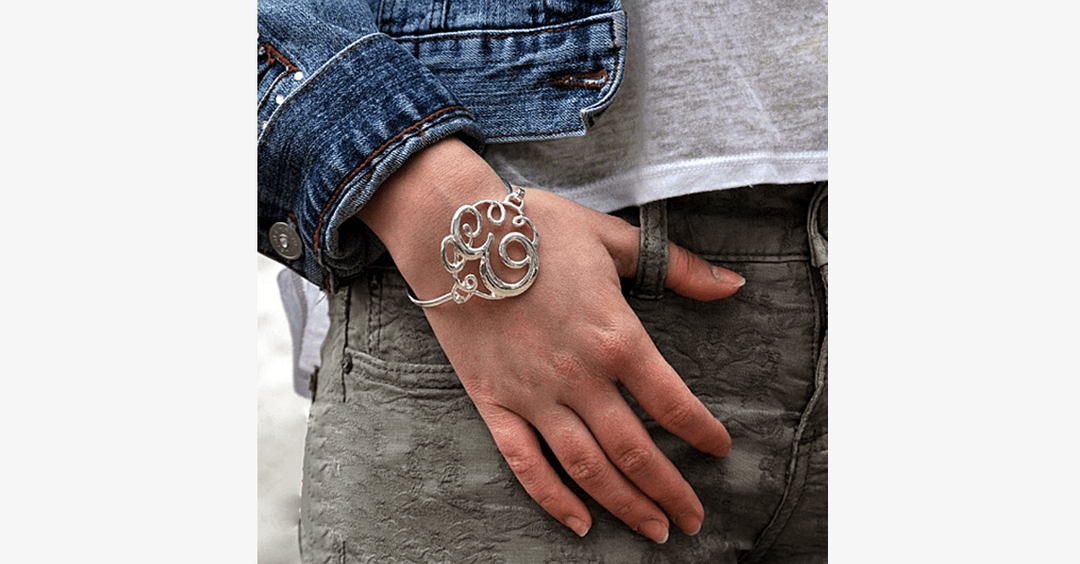 Lisslune | The New Trendy Monogram Initial Script Bracelet