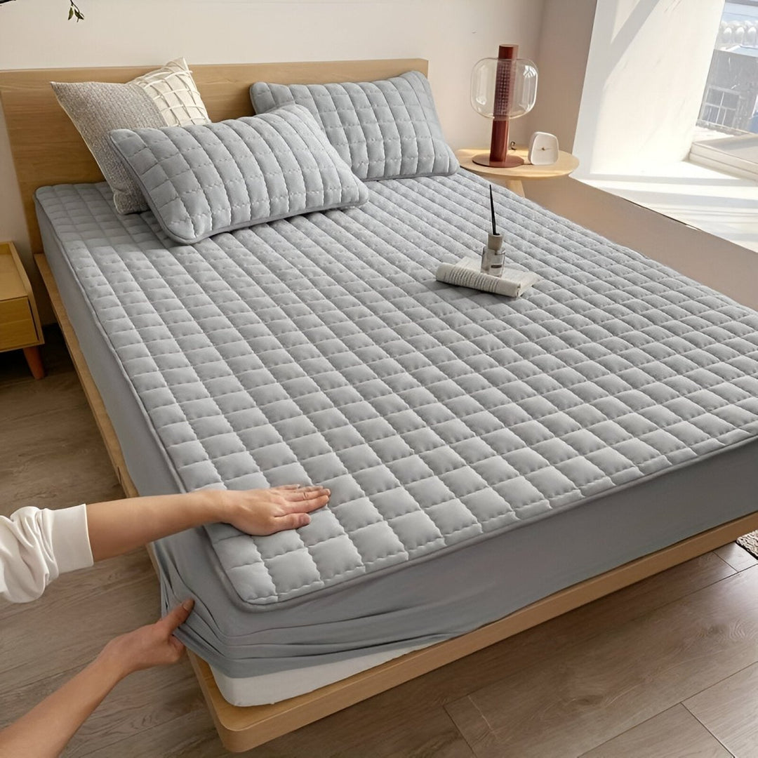 Lisslune | DREAMSHIELD – Breathable Mattress Cover with Protective Layer