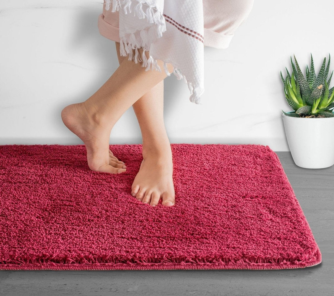 Lisslune | Luxura UltraSoft Bath Mat | Super-absorbent microfiber bathroom rug with anti-slip backing