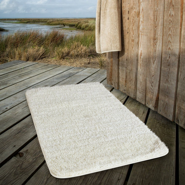 Lisslune | Luxura UltraSoft Bath Mat | Super-absorbent microfiber bathroom rug with anti-slip backing