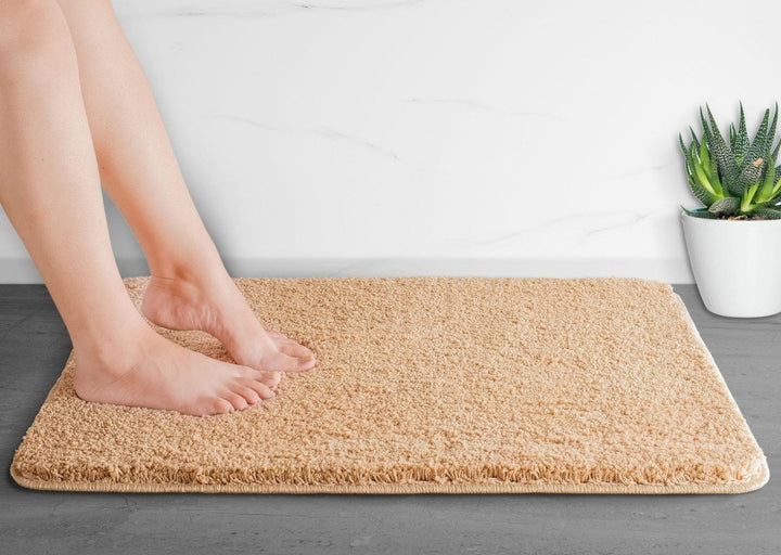 Lisslune | Luxura UltraSoft Bath Mat | Super-absorbent microfiber bathroom rug with anti-slip backing