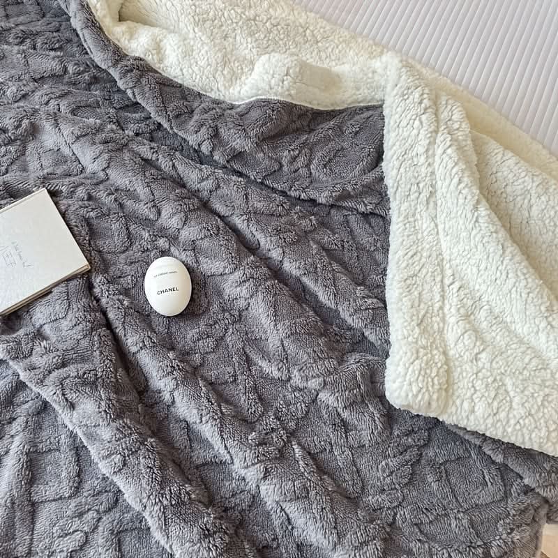 Lisslune | Soft Comfort Blanket for Bed, Sofa, and Travel