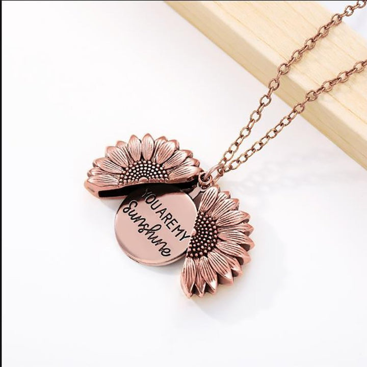Lisslune | "You Are My Sunshine" Sunflower Necklace(Double-sided engraving)